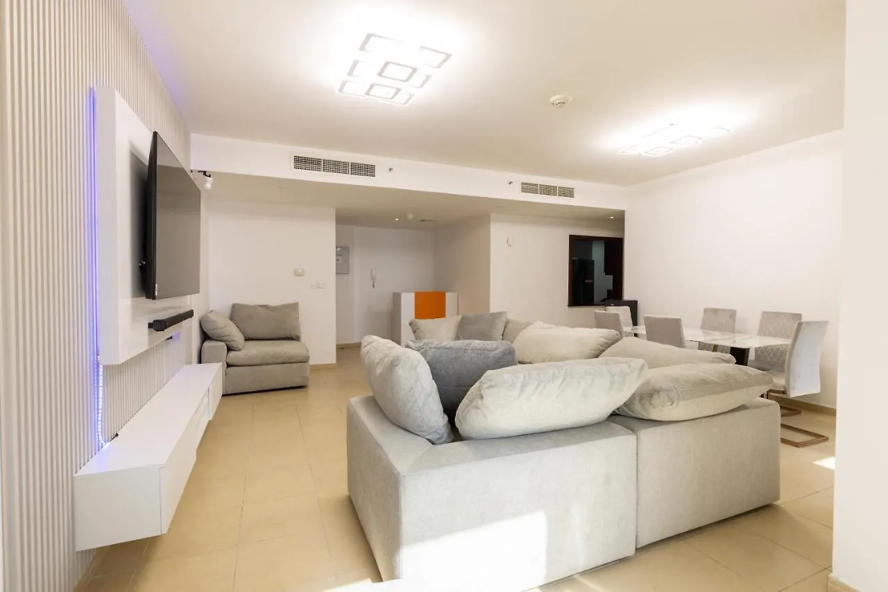 Travel Hub Premium Hostel Dubai