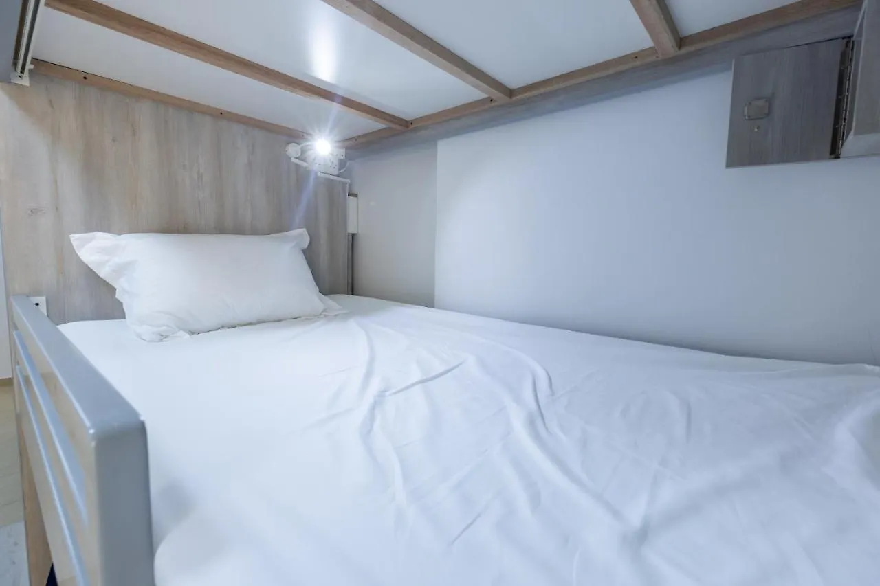 Travel Hub Premium Hostel Dubai United Arab Emirates