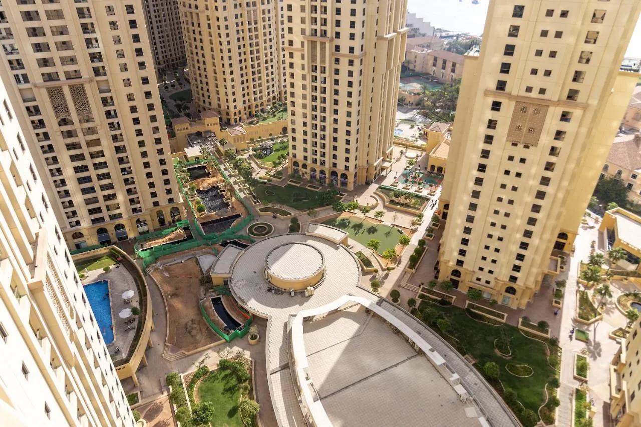 Travel Hub Premium Hostel Dubai