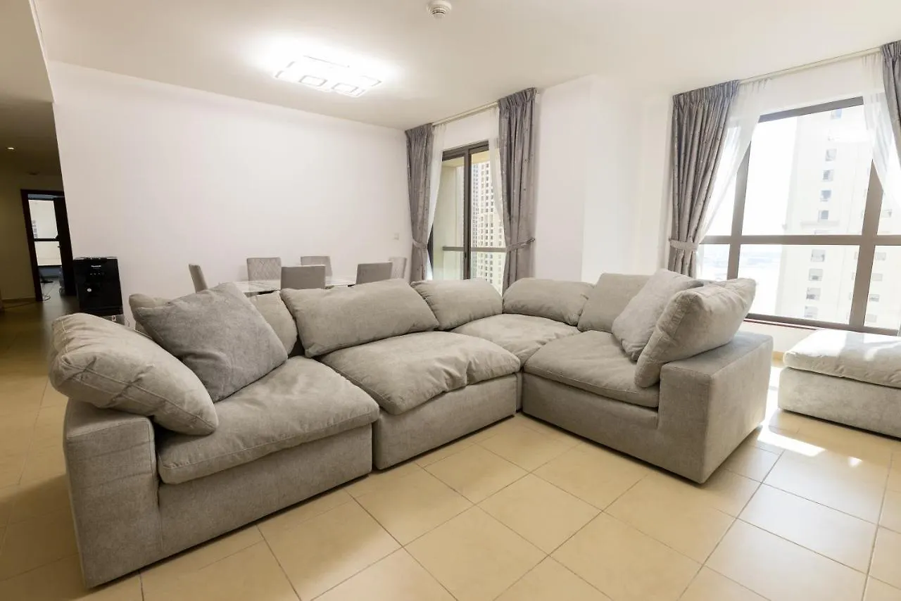 Travel Hub Premium Hostel Dubai